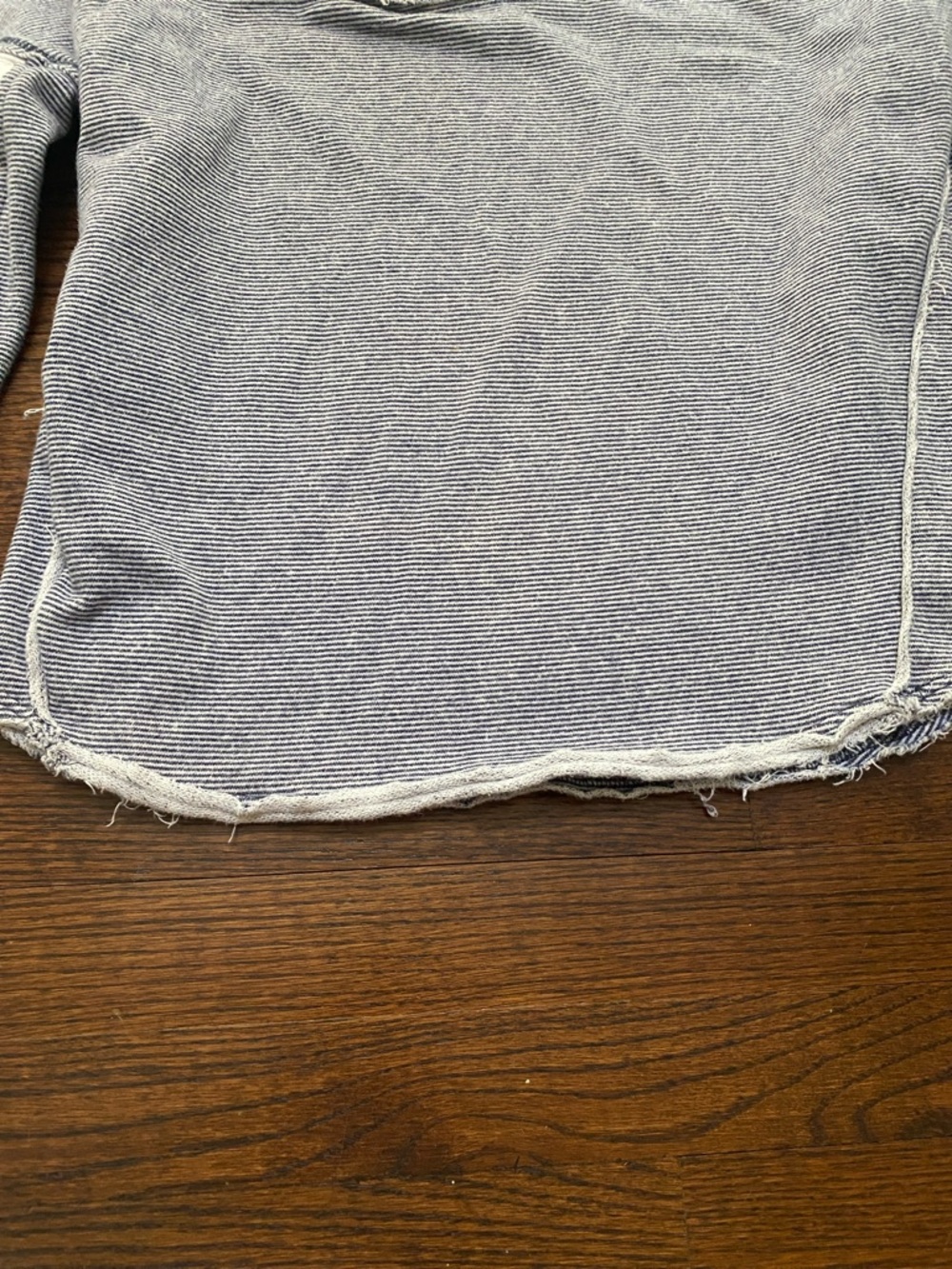Women’s We The Free 100% Cotton Stripe Sweatshirt Raw Hem Size M - Picture 6 of 8
